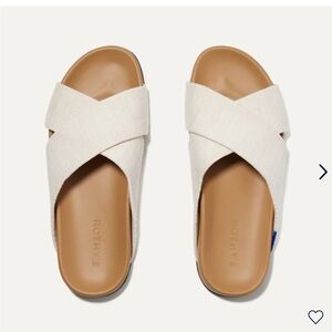 Rothy’s Weekend Slides